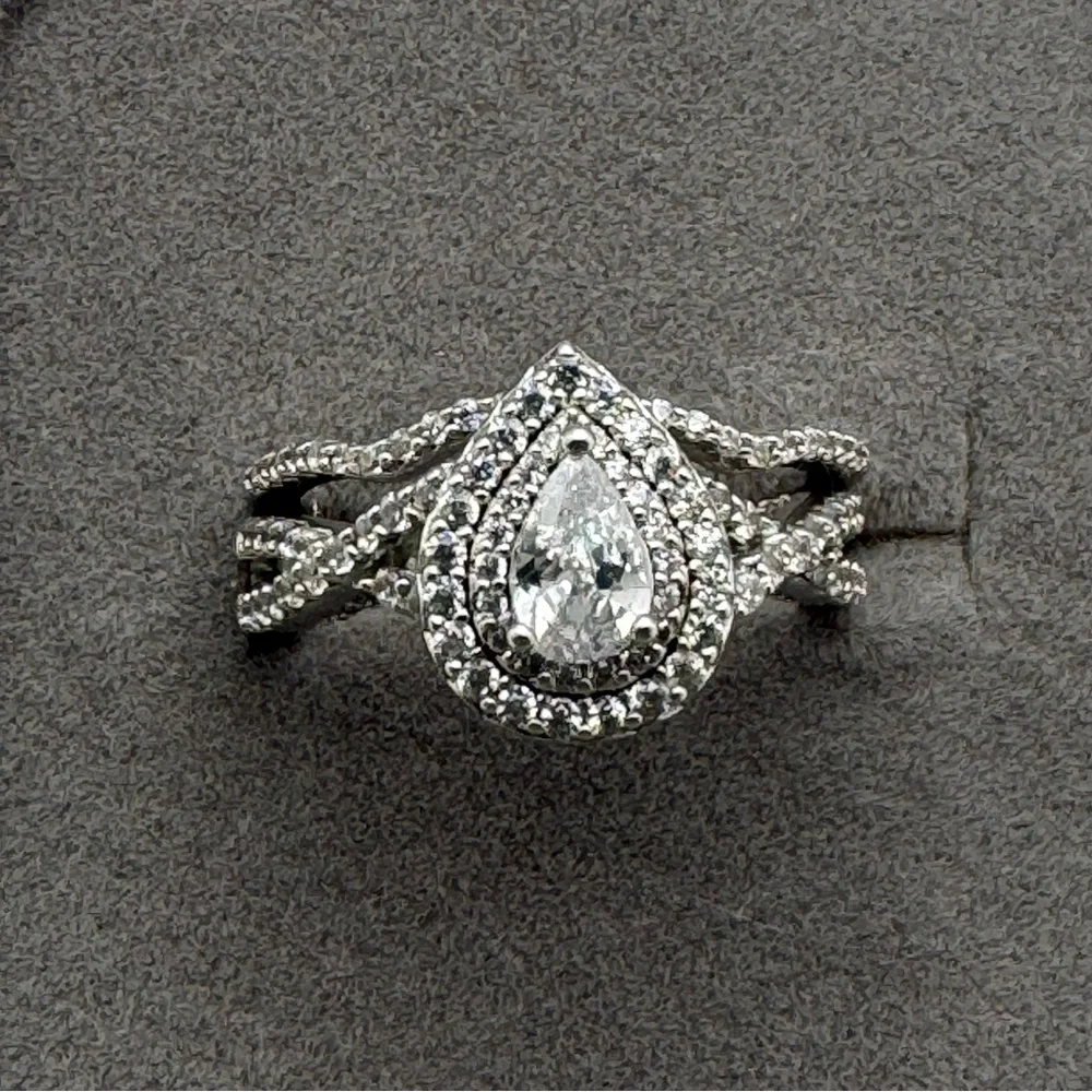 Beautiful Sterling Silver Pear CZ Halo 2-Piece Ring Set Size 6.5